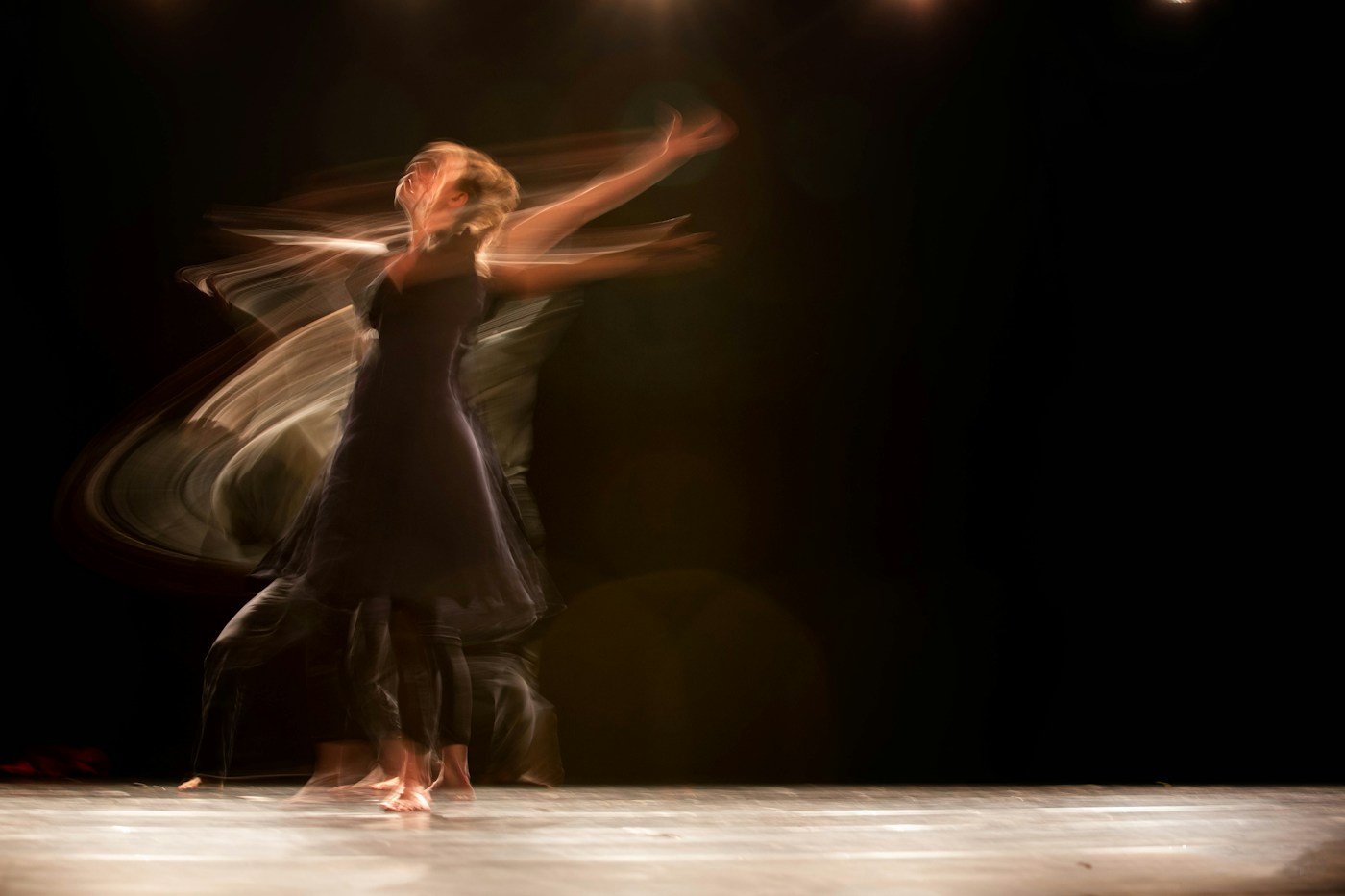 Pratique de danse urbaine dans un studio